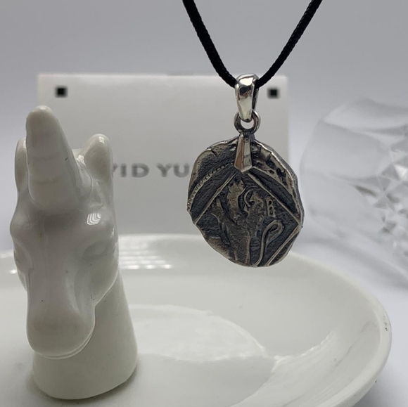 David Yurman Other - David yurman Shipwreck Coin Amulet